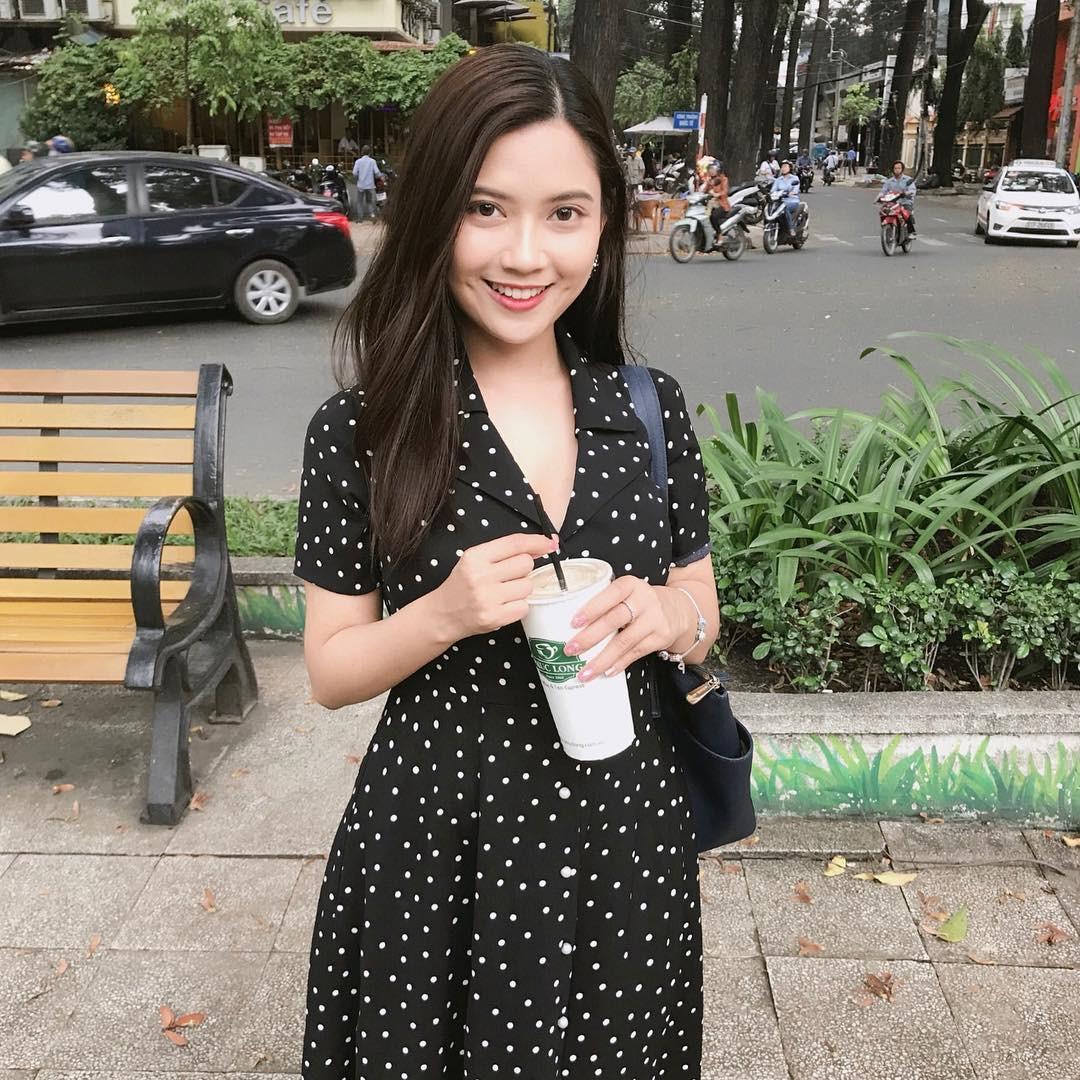 BTV sinh năm 1995 của VTV: Đẹp như nàng thơ, tốt nghiệp trường báo chí London