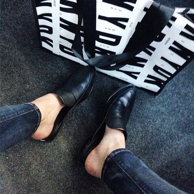 Đây chính là 4 kiểu giày loafer không thể thiếu trong tủ đồ của nàng công sở