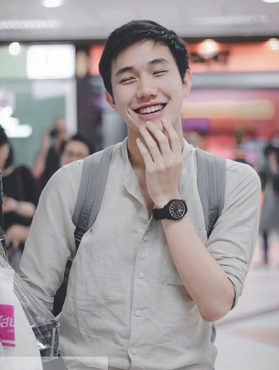 Soái ca trường Y Thái Lan đẹp trai như tài tử, cao 1,81 m