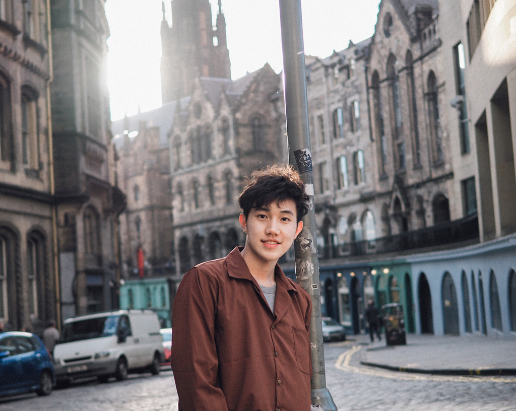 Soái ca trường Y Thái Lan đẹp trai như tài tử, cao 1,81 m