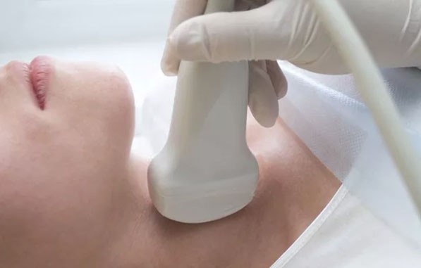 Cuộc sống đầy khủng hoảng của những phụ nữ bị bệnh tuyến giáp: Mất kinh nguyệt, tăng 20kg trong 2 tháng... và dấu hiệu cảnh báo cần đi khám ngay