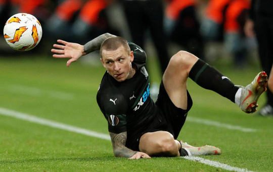 Tuyển thủ Nga say xỉn, đánh quan chức cấp cao nhập viện?