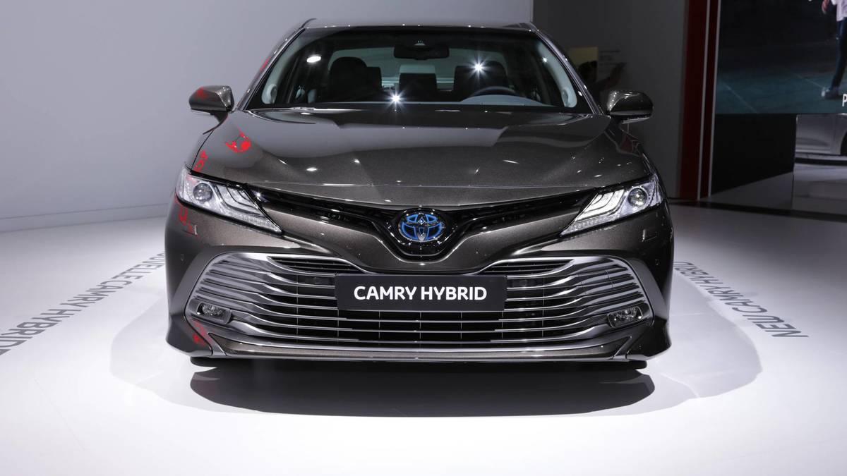 Toyota Camry trở lại châu Âu sau 14 năm vắng bóng