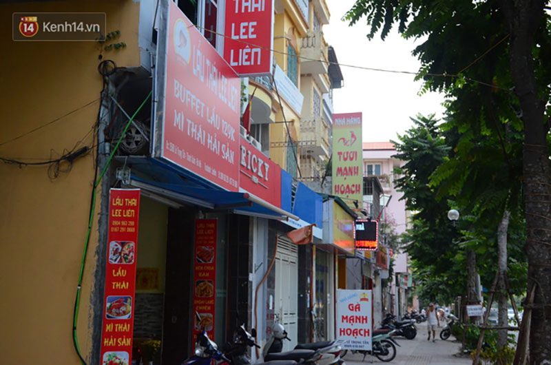 Tuyến phố kiểu mẫu đầu tiên ở Hà Nội thất bại sau 2 năm thử nghiệm đồng phục biển hiệu Tuyến phố kiểu mẫu đầu tiên ở Hà Nội thất bại sau 2 năm thử nghiệm đồng phục biển hiệu