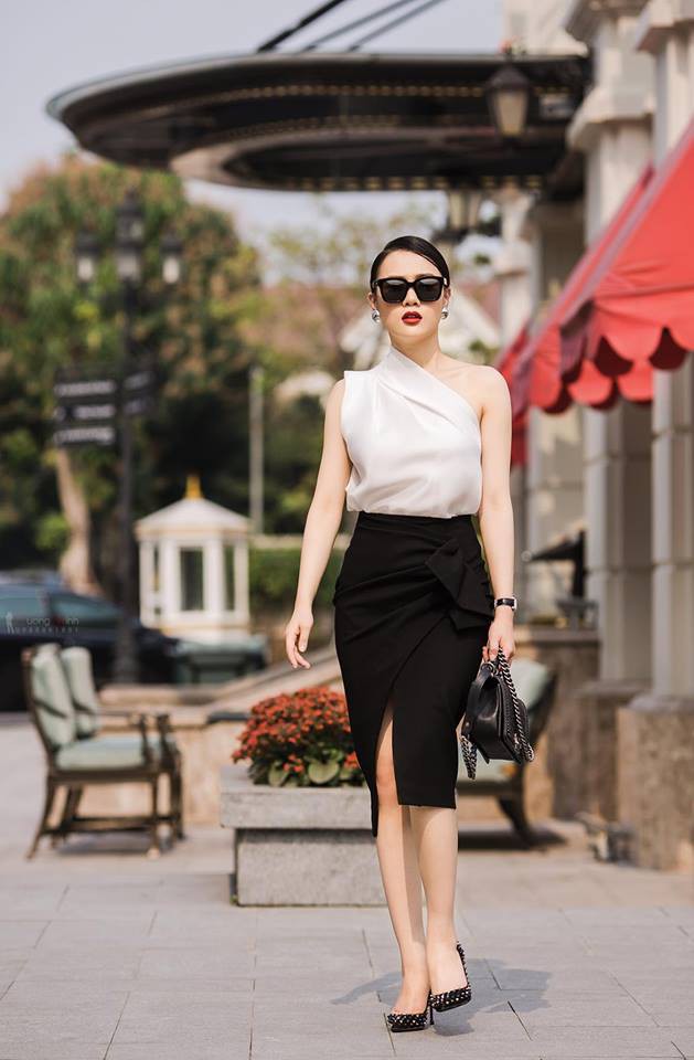 Phương Oanh: Tôi đóng Quỳnh búp bê đâu phải để tìm cơ hội khoe thân