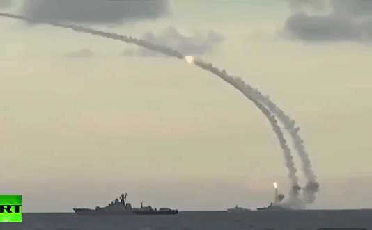 Hải quân Nga phát thông báo khẩn: Hôm nay tên lửa lại bay rợp trời trên biển Địa Trung Hải