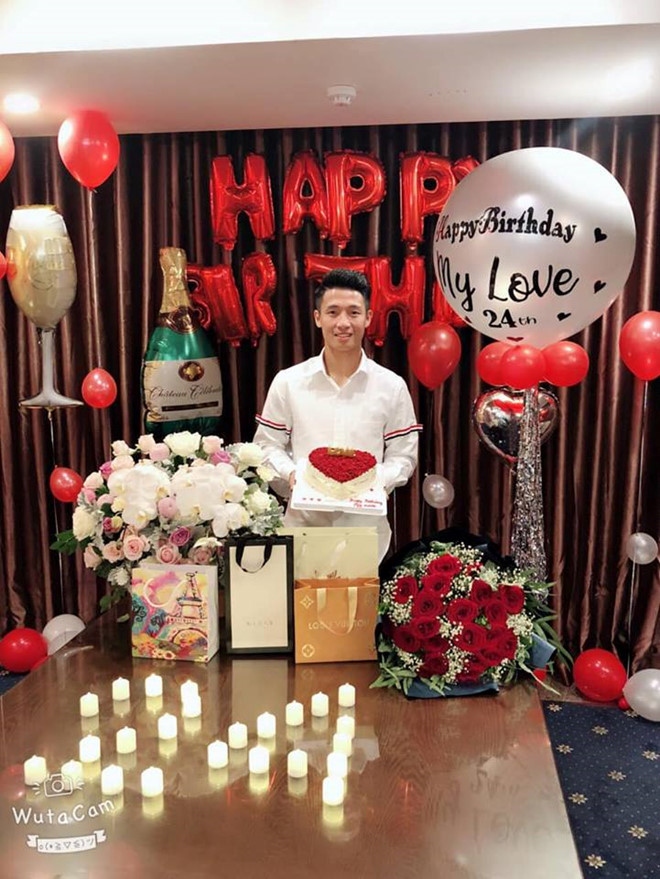 Bùi Tiến Dũng và chuyện công khai bạn gái sau 2 tháng dính tin đồn