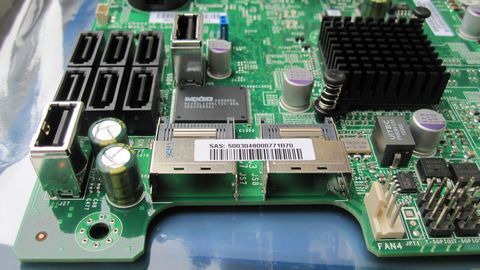 Chip đầu bút chì có trong một hãng viễn thông Mỹ! Chip đầu bút chì có trong một hãng viễn thông Mỹ!
