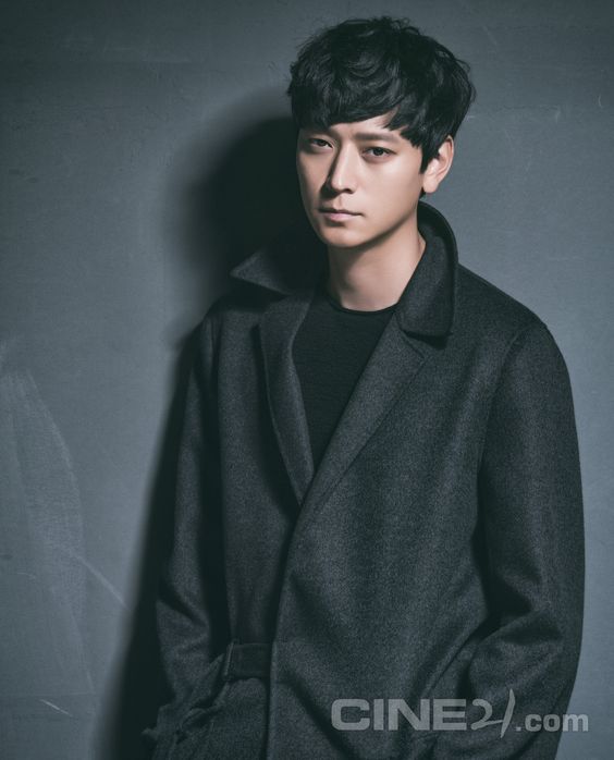 Không phải Song Joong Ki hay Gong Yoo, đây mới là diễn viên được mời vào vai chính Train to Busan 2 Không phải Song Joong Ki hay Gong Yoo, đây mới là diễn viên được mời vào vai chính Train to Busan 2