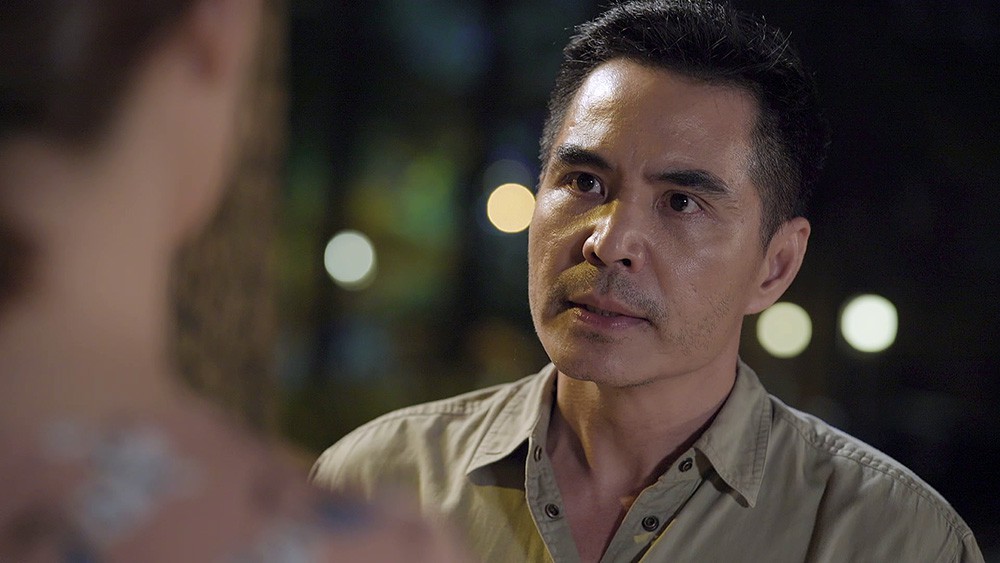 Phim Gạo nếp gạo tẻ tập 68: Biết chuyện Công ăn cắp tiền, Hương mủi lòng cho mẹ con bà Linh ở lại Phim Gạo nếp gạo tẻ tập 68: Biết chuyện Công ăn cắp tiền, Hương mủi lòng cho mẹ con bà Linh ở lại