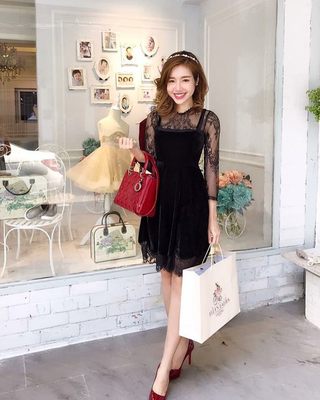 Thời đại của những Rich Mom lên ngôi: Xinh đẹp có con ngoan chồng giỏi lại sở hữu cuộc sống giàu sang đáng ngưỡng mộ Thời đại của những Rich Mom lên ngôi: Xinh đẹp có con ngoan chồng giỏi lại sở hữu cuộc sống giàu sang đáng ngưỡng mộ