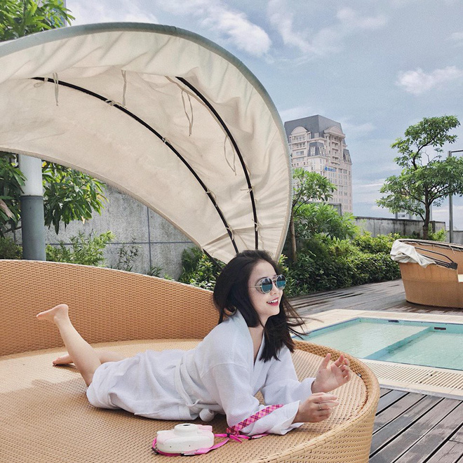 Thời đại của những Rich Mom lên ngôi: Xinh đẹp có con ngoan chồng giỏi lại sở hữu cuộc sống giàu sang đáng ngưỡng mộ Thời đại của những Rich Mom lên ngôi: Xinh đẹp có con ngoan chồng giỏi lại sở hữu cuộc sống giàu sang đáng ngưỡng mộ