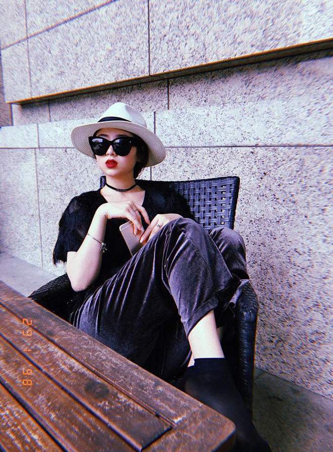 Thời đại của những Rich Mom lên ngôi: Xinh đẹp có con ngoan chồng giỏi lại sở hữu cuộc sống giàu sang đáng ngưỡng mộ Thời đại của những Rich Mom lên ngôi: Xinh đẹp có con ngoan chồng giỏi lại sở hữu cuộc sống giàu sang đáng ngưỡng mộ