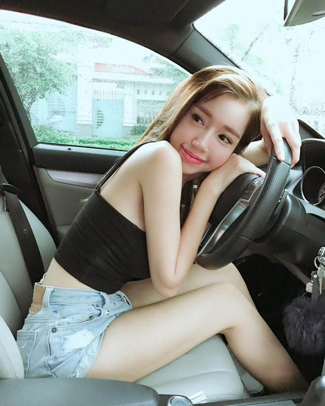 Thời đại của những Rich Mom lên ngôi: Xinh đẹp có con ngoan chồng giỏi lại sở hữu cuộc sống giàu sang đáng ngưỡng mộ Thời đại của những Rich Mom lên ngôi: Xinh đẹp có con ngoan chồng giỏi lại sở hữu cuộc sống giàu sang đáng ngưỡng mộ