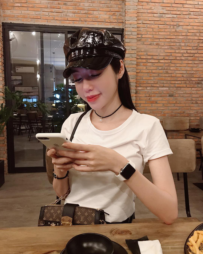 Thời đại của những Rich Mom lên ngôi: Xinh đẹp có con ngoan chồng giỏi lại sở hữu cuộc sống giàu sang đáng ngưỡng mộ Thời đại của những Rich Mom lên ngôi: Xinh đẹp có con ngoan chồng giỏi lại sở hữu cuộc sống giàu sang đáng ngưỡng mộ