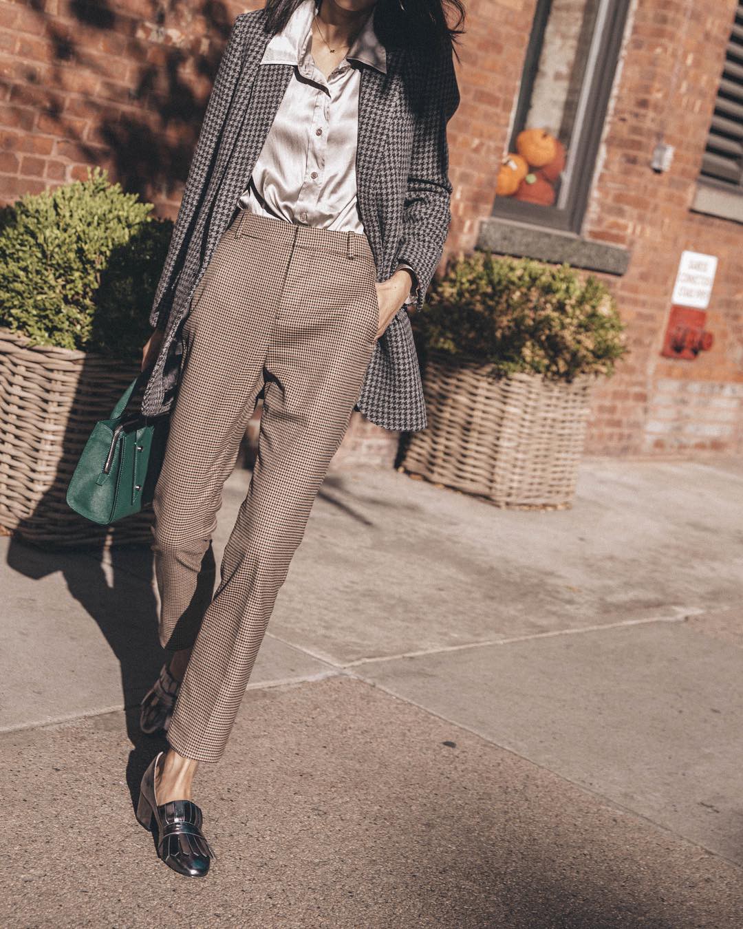 Để sang chảnh hóa thành công phong cách công sở, các nàng hãy nhớ kỹ 4 bí kíp diện đồ dưới đây Để sang chảnh hóa thành công phong cách công sở, các nàng hãy nhớ kỹ 4 bí kíp diện đồ dưới đây