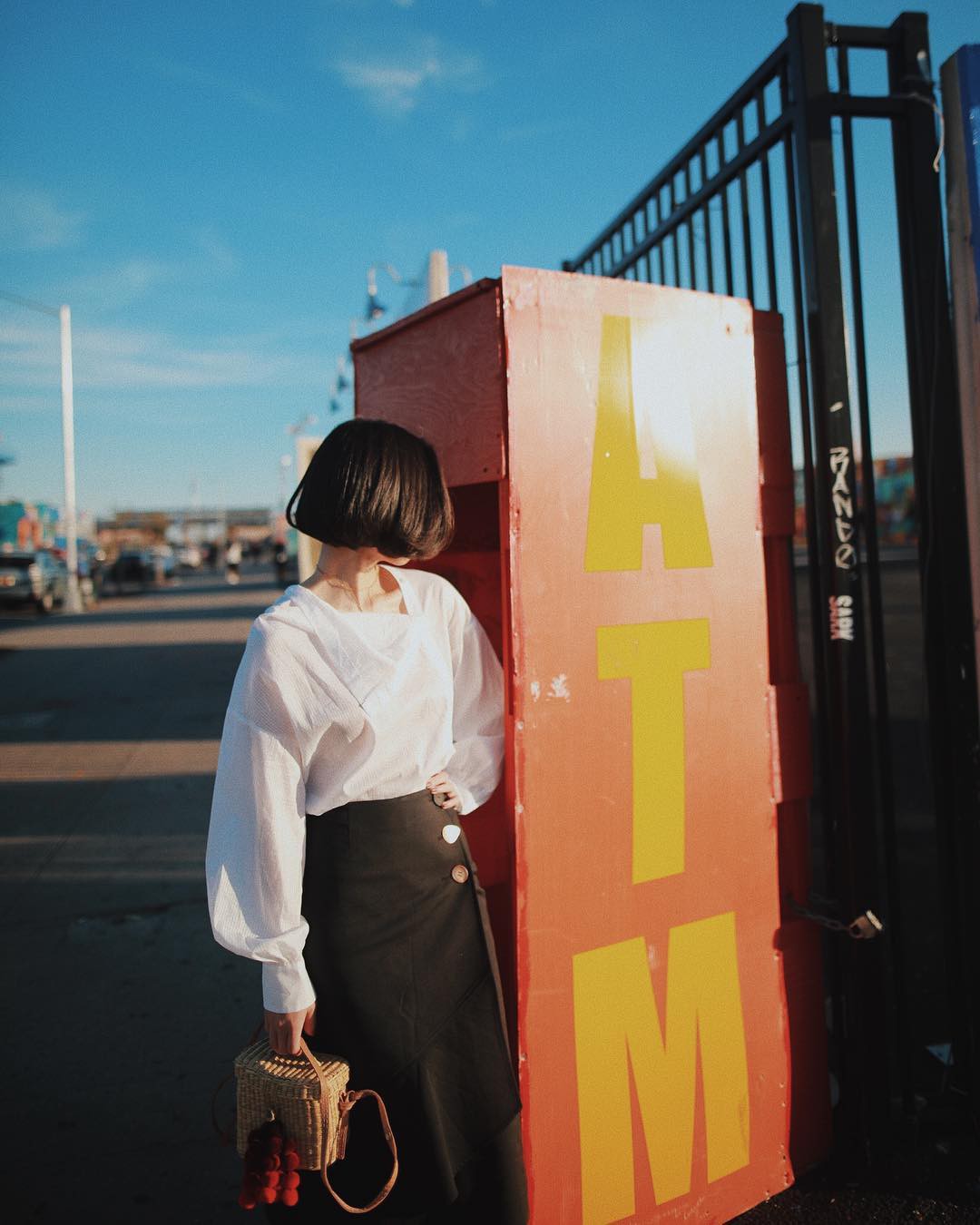 Để sang chảnh hóa thành công phong cách công sở, các nàng hãy nhớ kỹ 4 bí kíp diện đồ dưới đây Để sang chảnh hóa thành công phong cách công sở, các nàng hãy nhớ kỹ 4 bí kíp diện đồ dưới đây