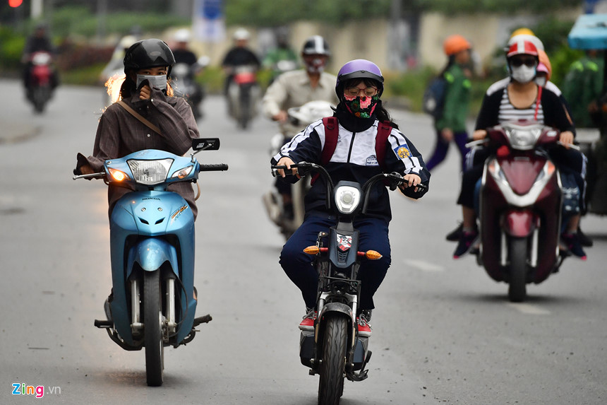 Phố phường Hà Nội lạnh như mùa đông