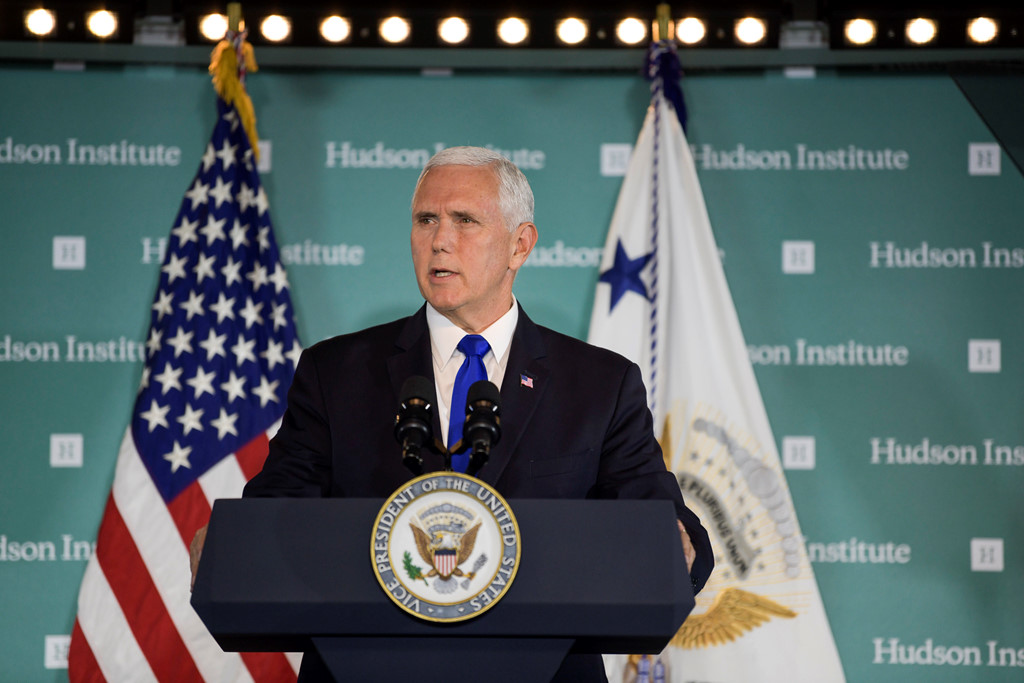 Giám đốc FBI: Trung Quốc nguy hiểm đối với an ninh Mỹ hơn Nga