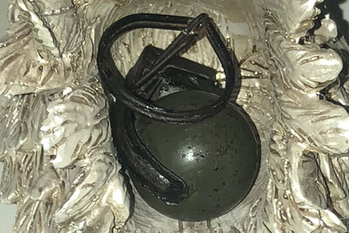 Nghi phạm cầm lựu đạn cố thủ 14 tiếng ở Nghệ An bị khởi tố