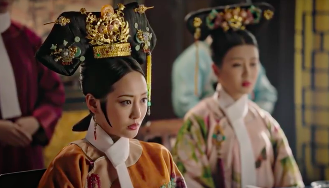 Thị tẩm kỹ nữ đến mức bước đi không nổi, Hoắc Kiến Hoa chính là Càn Long hoang dâm nhất màn ảnh