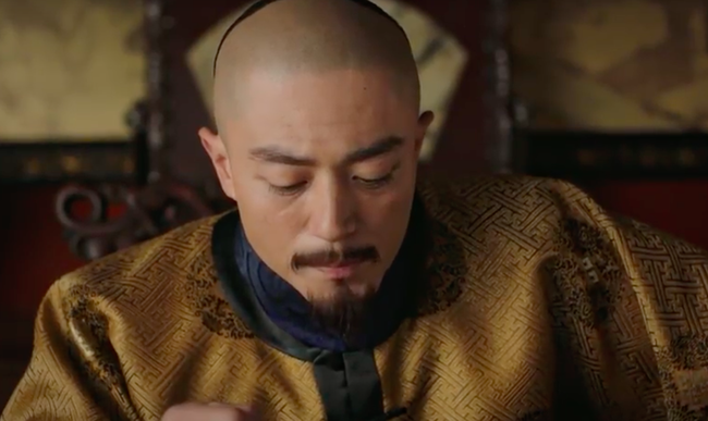 Thị tẩm kỹ nữ đến mức bước đi không nổi, Hoắc Kiến Hoa chính là Càn Long hoang dâm nhất màn ảnh