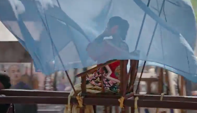 Thị tẩm kỹ nữ đến mức bước đi không nổi, Hoắc Kiến Hoa chính là Càn Long hoang dâm nhất màn ảnh