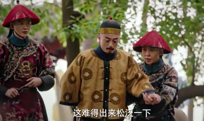 Thị tẩm kỹ nữ đến mức bước đi không nổi, Hoắc Kiến Hoa chính là Càn Long hoang dâm nhất màn ảnh