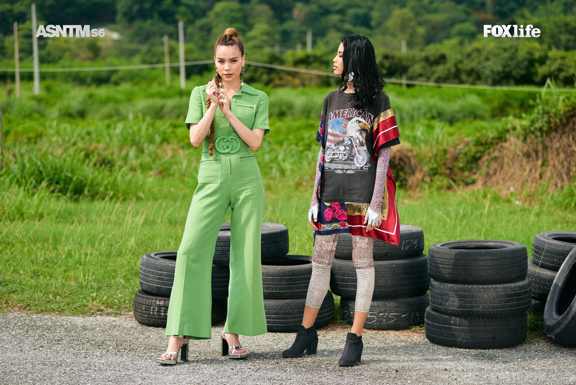Clip: Hồ Ngọc Hà xuất hiện đẳng cấp, lăn xả thị phạm thí sinh Asias Next Top Model 2018 Clip: Hồ Ngọc Hà xuất hiện đẳng cấp, lăn xả thị phạm thí sinh Asias Next Top Model 2018