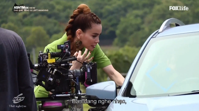 Clip: Hồ Ngọc Hà xuất hiện đẳng cấp, lăn xả thị phạm thí sinh Asias Next Top Model 2018 Clip: Hồ Ngọc Hà xuất hiện đẳng cấp, lăn xả thị phạm thí sinh Asias Next Top Model 2018