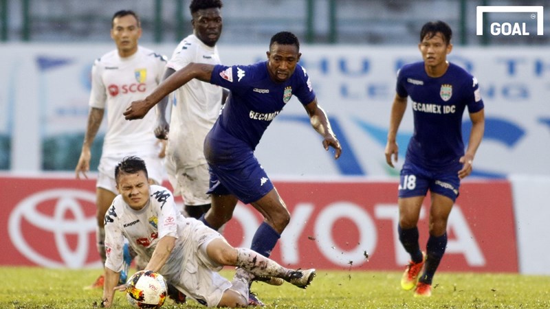 Hòa B. Bình Dương, nhà vô địch V-League tan ‘giấc mơ cú đúp’