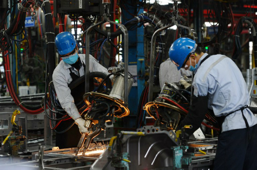 Kinh tế Việt Nam năm tới ra sao giữa căng thẳng Mỹ - Trung? Kinh tế Việt Nam năm tới ra sao giữa căng thẳng Mỹ - Trung?