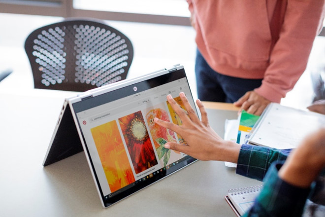 HP ra mắt laptop Pavilion x360 có khả năng xoay gập