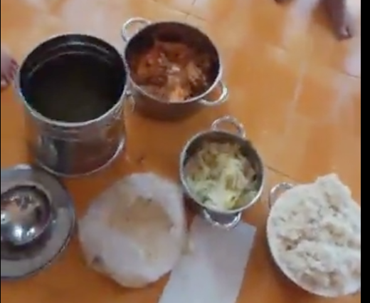 Phụ huynh lấy cớ mang thuốc cho con để vào trường, tận mắt chứng kiến bữa ăn khủng khiếp