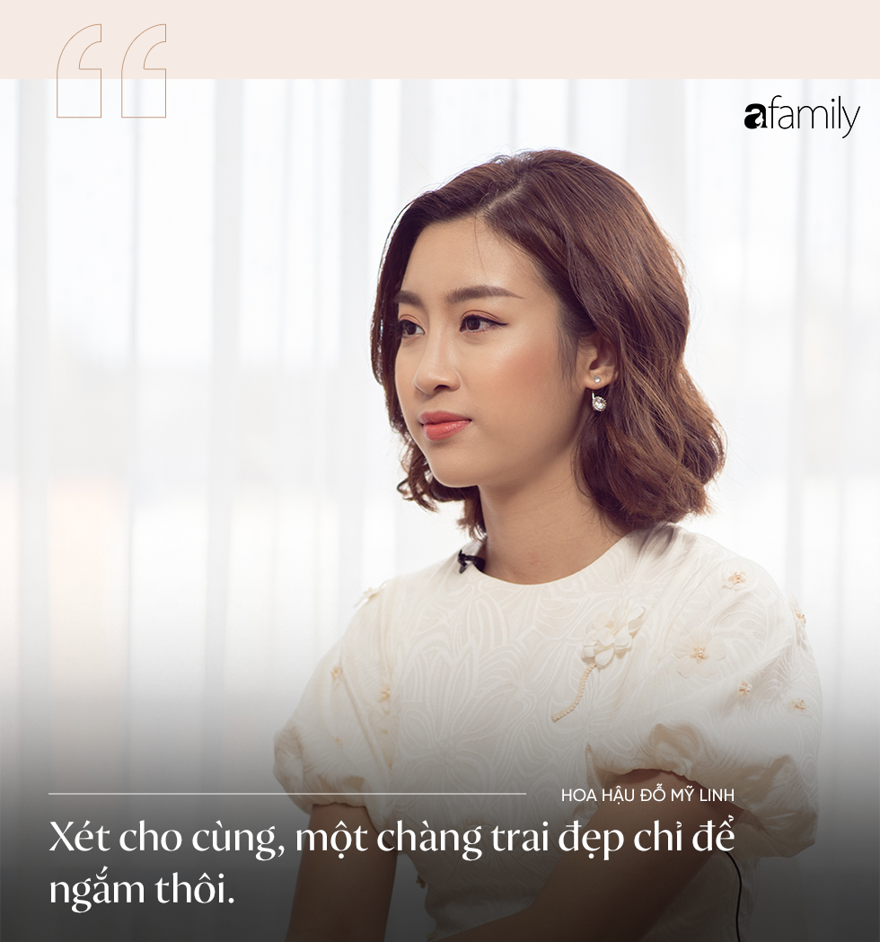 Hoa hậu Đỗ Mỹ Linh: Tôi đã phải cố gắng rất nhiều, giờ lẽ nào lại dành tình yêu cho một chàng trai kém cỏi Hoa hậu Đỗ Mỹ Linh: Tôi đã phải cố gắng rất nhiều, giờ lẽ nào lại dành tình yêu cho một chàng trai kém cỏi