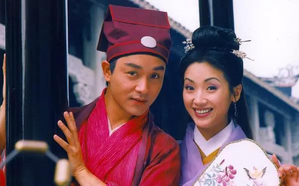Mỹ nhân được Lưu Đức Hoa quỳ gối tỏ tình: Yêu phải bạn trai vũ phu, tuổi 50 sống cảnh khó khăn Mỹ nhân được Lưu Đức Hoa quỳ gối tỏ tình: Yêu phải bạn trai vũ phu, tuổi 50 sống cảnh khó khăn