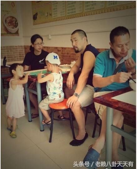 Mỹ nhân được Lưu Đức Hoa quỳ gối tỏ tình: Yêu phải bạn trai vũ phu, tuổi 50 sống cảnh khó khăn