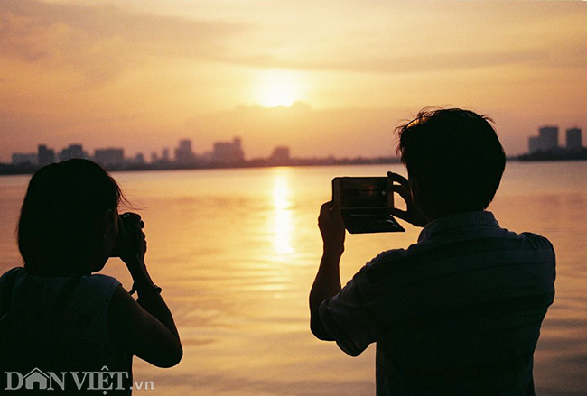 Ảnh: Đẹp nao lòng sắc màu thu Hà Nội