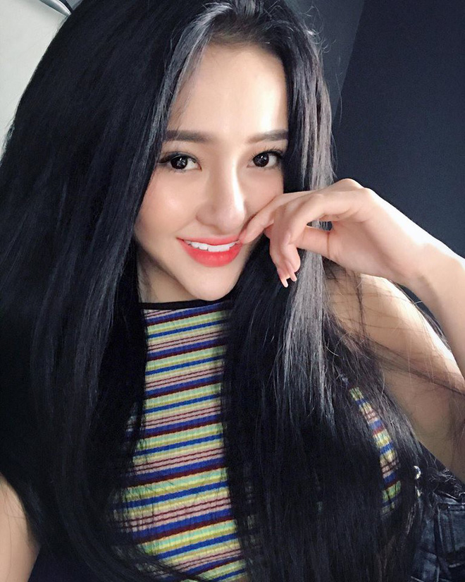 Ngân 98 được báo Trung Quốc khen nức nở, được gọi là nữ thần đẹp nhất Việt Nam