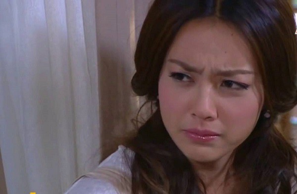 Cô vợ nuốt cay đắng làm dâu nhà giàu, khi bị mẹ chồng dồn đến bước đường cùng thì đột nhiên chồng lên tiếng