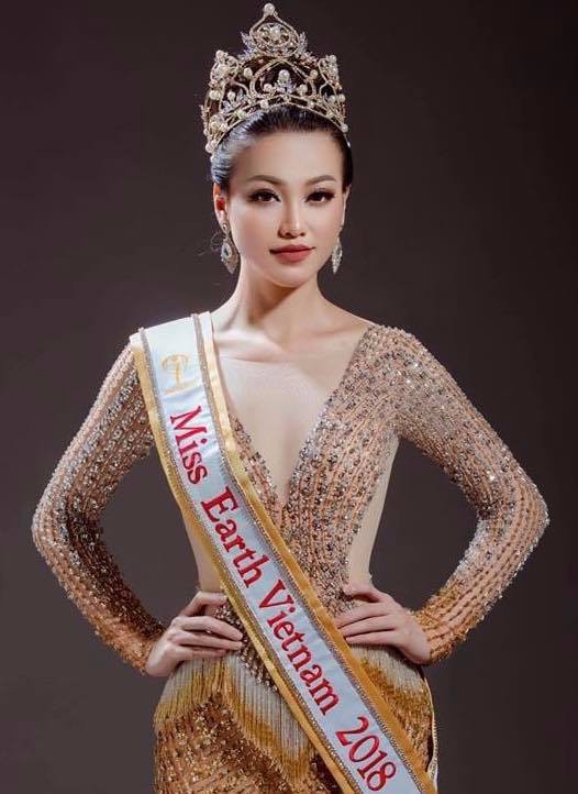 Phương Khánh giành Huy chương Vàng trang phục dân tộc tại Hoa hậu Trái đất 2018 Phương Khánh giành Huy chương Vàng trang phục dân tộc tại Hoa hậu Trái đất 2018