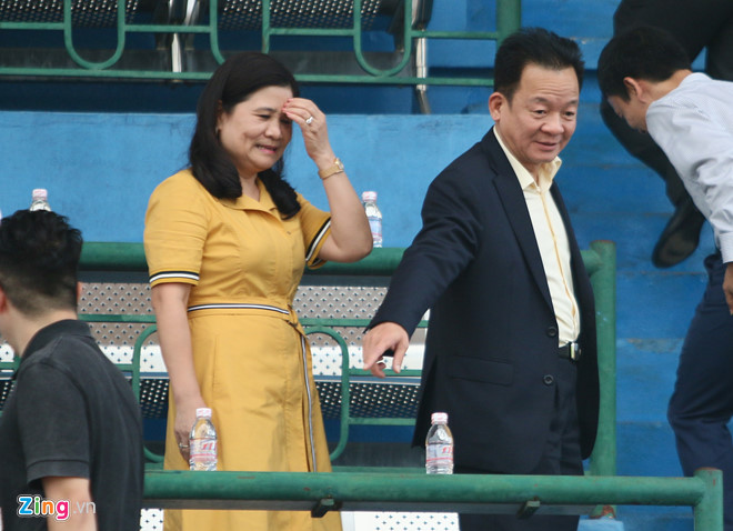 Bầu Hiển lần đầu tận mắt chứng kiến CLB Hà Nội thất bại