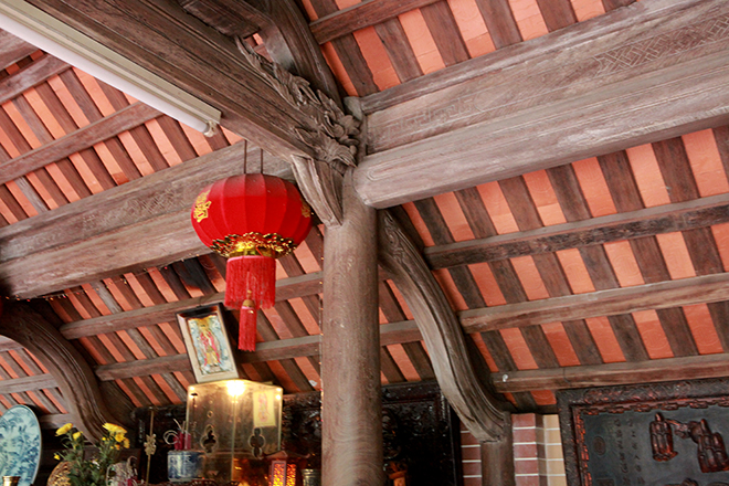 Cận cảnh căn nhà gỗ sưa đỏ được trả giá trăm tỉ đồng, chủ nhân vẫn không bán