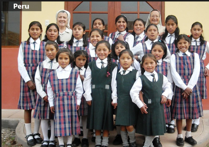 Khám phá đồng phục của học sinh, sinh viên thế giới: Nơi gây choáng vì đắt đỏ, nơi ấn tượng mạnh về độ độc đáo