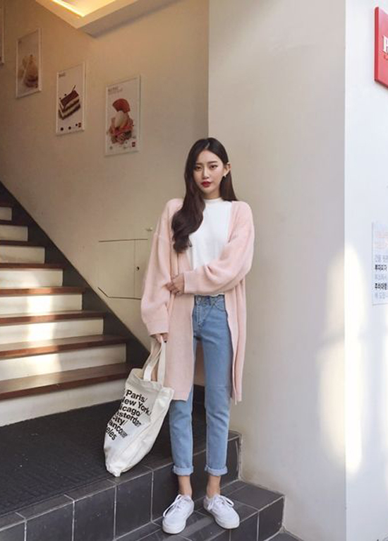 Phối áo len, áo nỉ cho ngày se lạnh