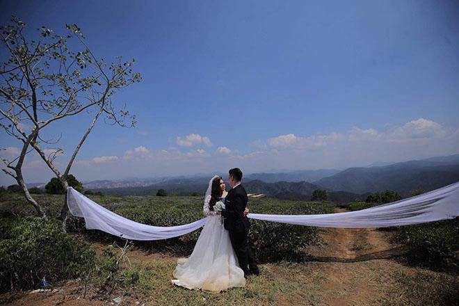 Tổng tập những bức ảnh cưới thảm họa nhất mọi thời đại, dân mạng kháo nhau: Chắc thợ ảnh là người yêu cũ!