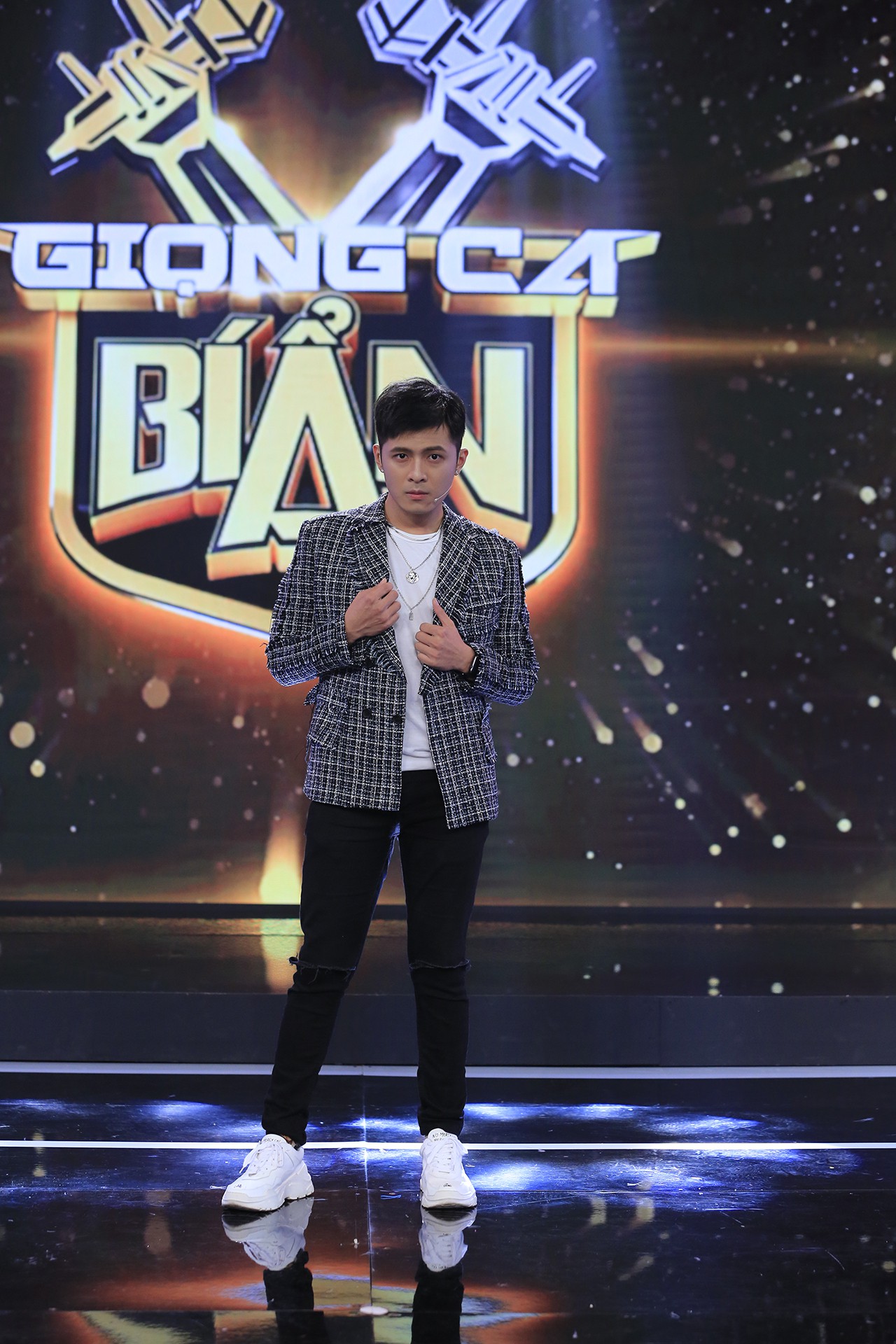 Giọng ca bí ẩn tập 10: Chân dài 1m90 Next Top 22 tuổi chưa một mảnh tình vắt vai Giọng ca bí ẩn tập 10: Chân dài 1m90 Next Top 22 tuổi chưa một mảnh tình vắt vai