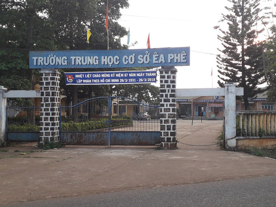 Nhận tiền chạy việc, một hiệu trưởng bị khởi tố