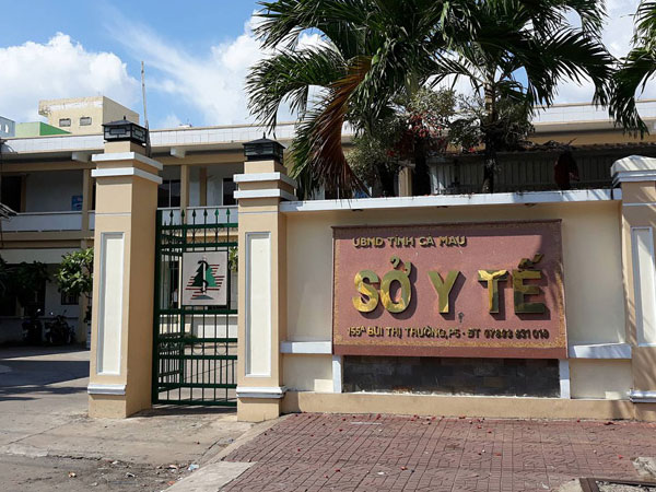 Cà Mau: Chiếm dụng học phí của sinh viên, 2 cán bộ Sở Y tế bị bắt