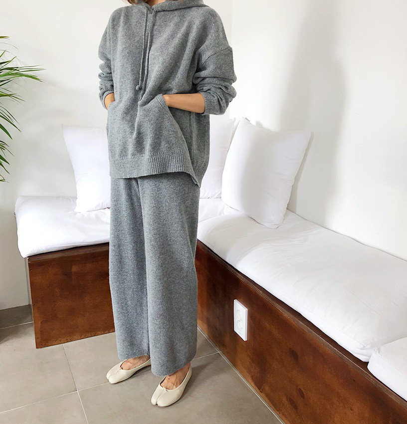 Diện lên vừa tây lại thoải mái tuyệt đối, quần len chính là item mà các nàng cần sắm ngay cho tủ đồ mùa lạnh